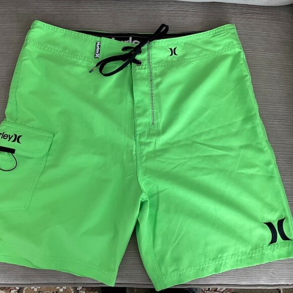Hurley Boardshorts Size 32 - Picture 1 of 6